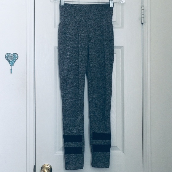 #GREY MARLED HI-WAIST LEGGINGS W/MESH PANEL DETAIL - Picture 7 of 7